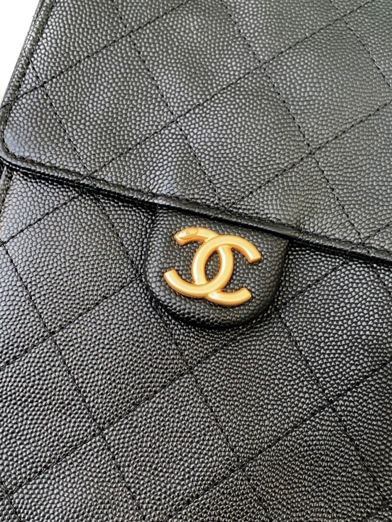 Ch**el 25c hobo bags